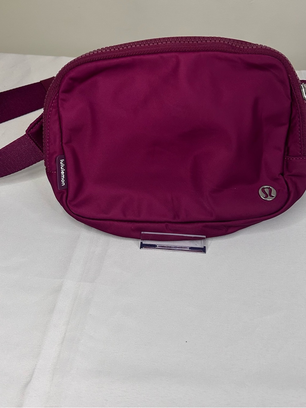 lululemon athletica 2l wild berry Belt Bag